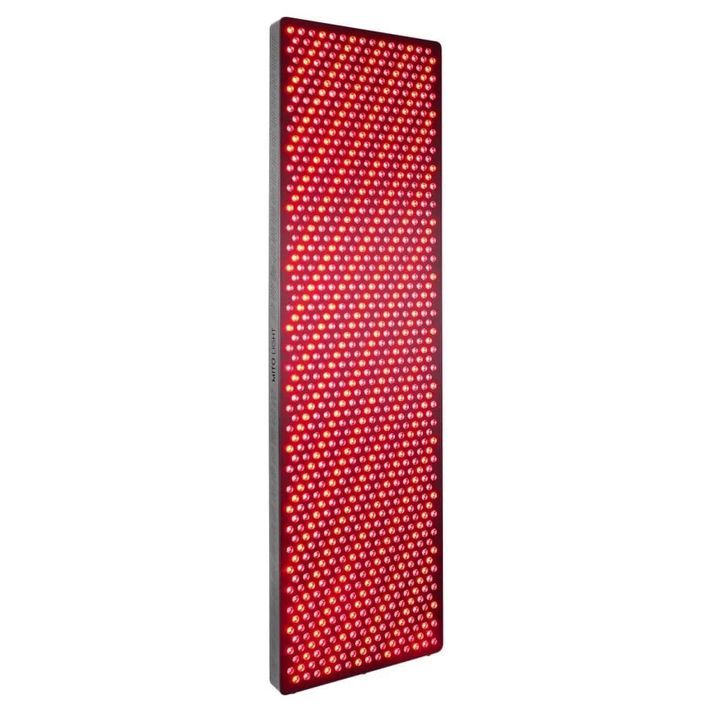 Rozsvícený Master 5.0 na bílém pozadí